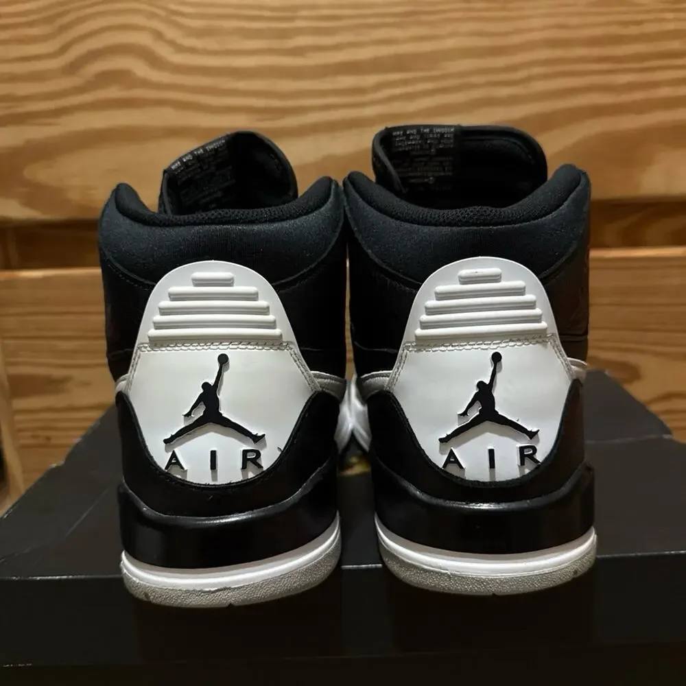 Air Jordan Legacy 312 Black White Cement AV3922-001 Size 11.5